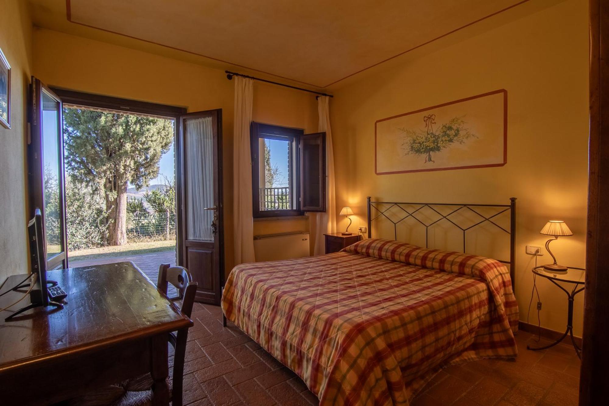 Agriturismo Buratta Фонтебланда Экстерьер фото